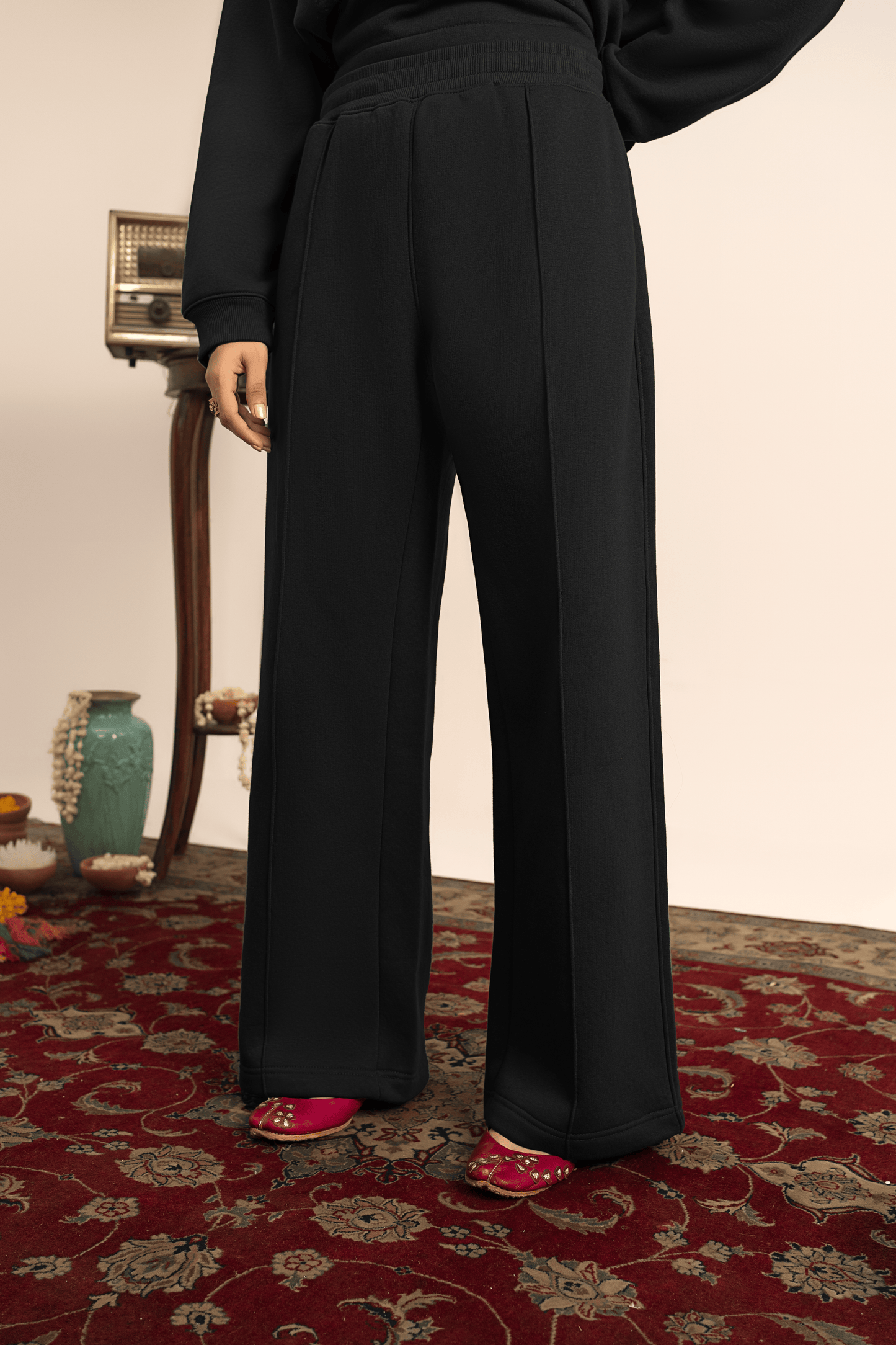 Wide Leg Black Sweatpants