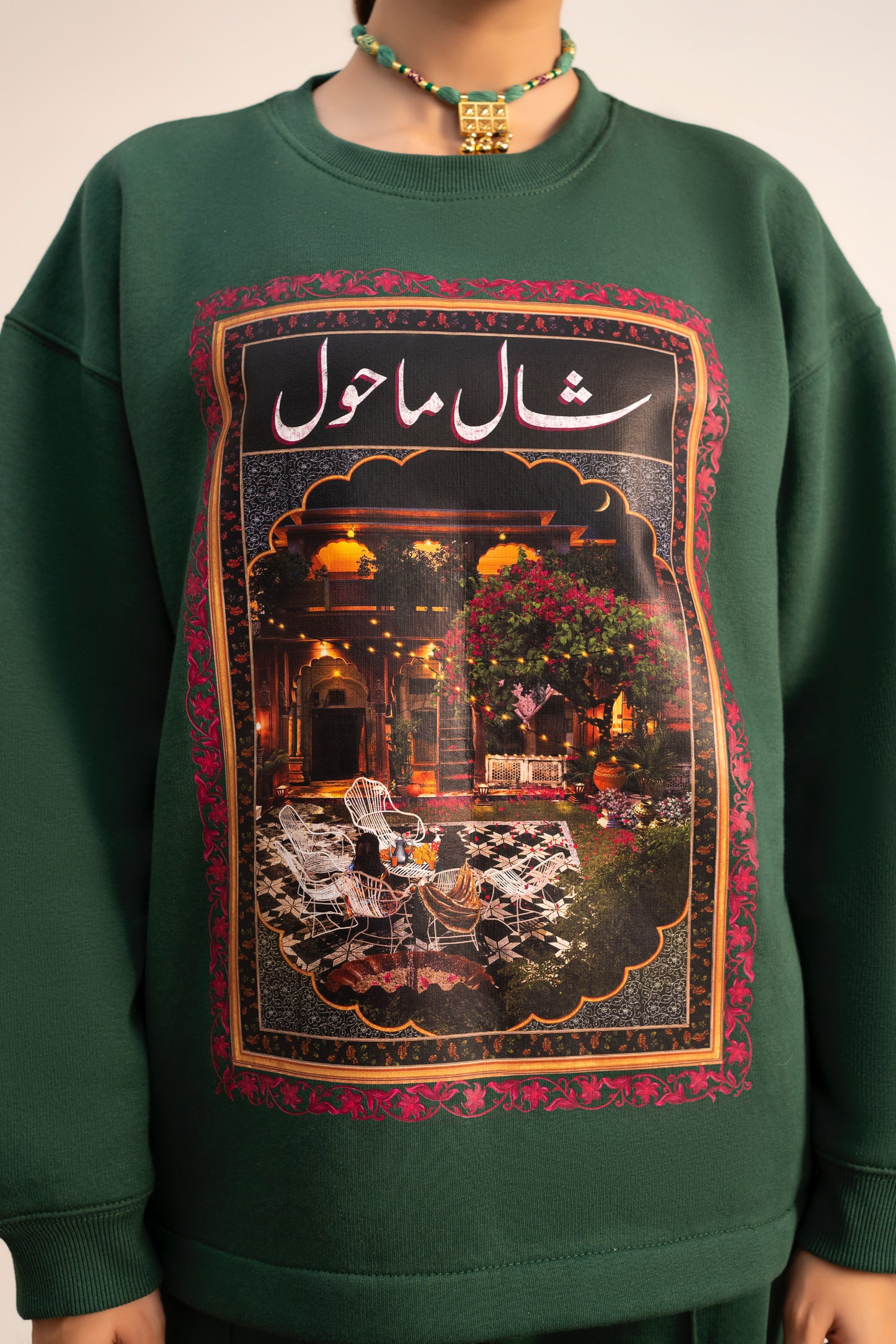 Shawl Mahol Green Sweatshirt